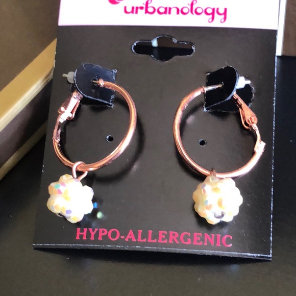 Jewelry - Cute Dangling Bon Bon Earrings